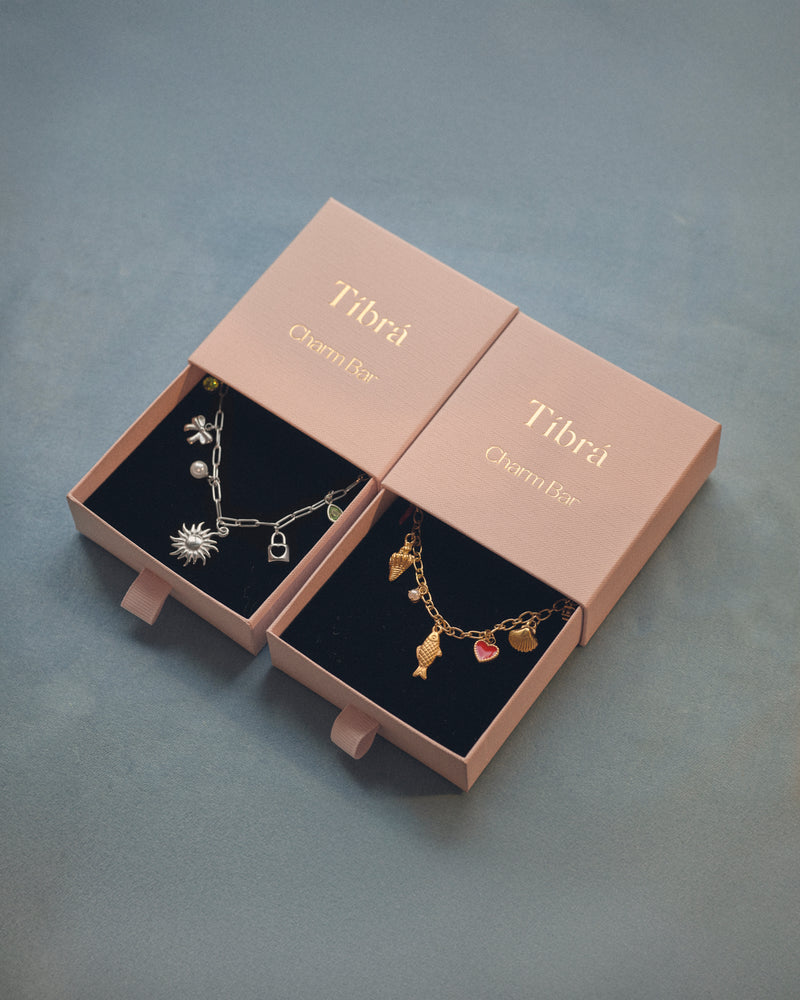 Charm Bar Gjafakort - Hálsmen + 5 charms